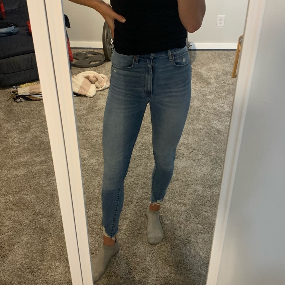 Abercrombie. Super Skinny Ankle High Rise.  27/4.